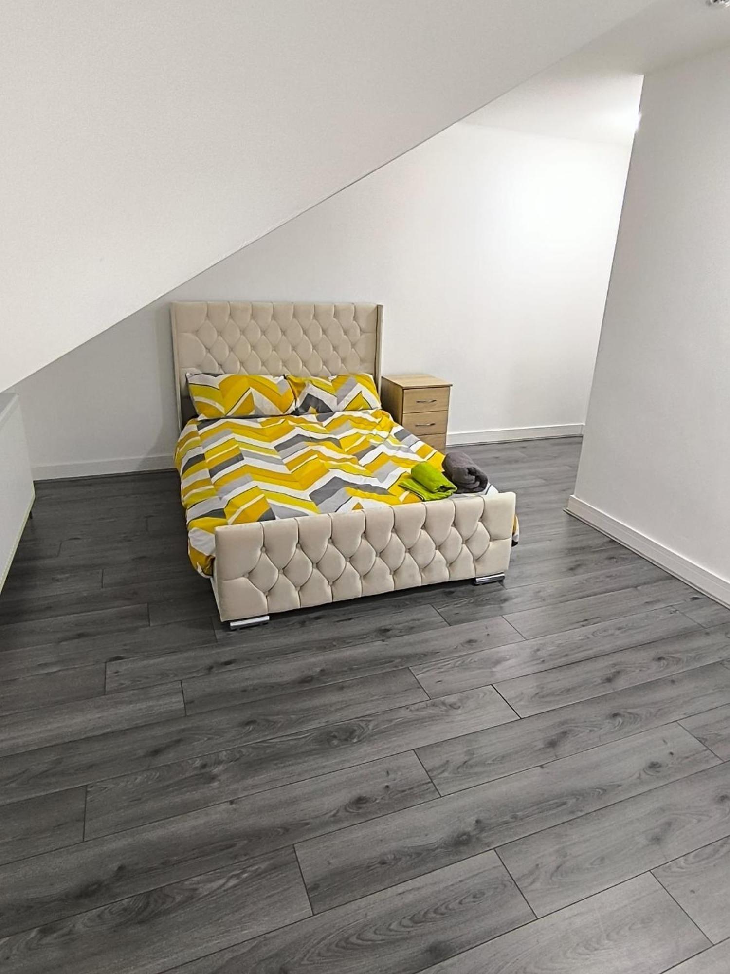 אולדברי Spacious Full Home - Perfect For Families & Groups מראה חיצוני תמונה